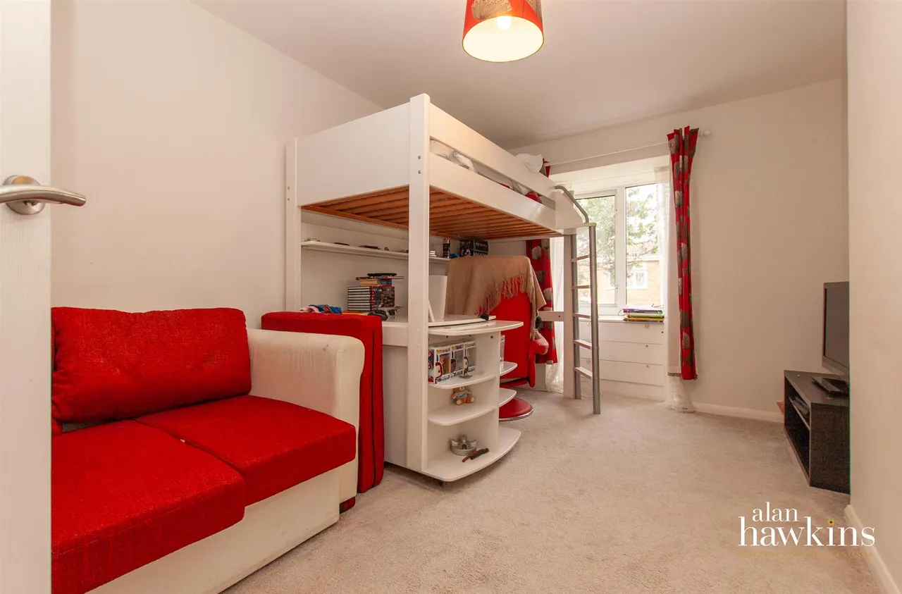 Lime Kiln, Royal Wootton Bassett, photo 6