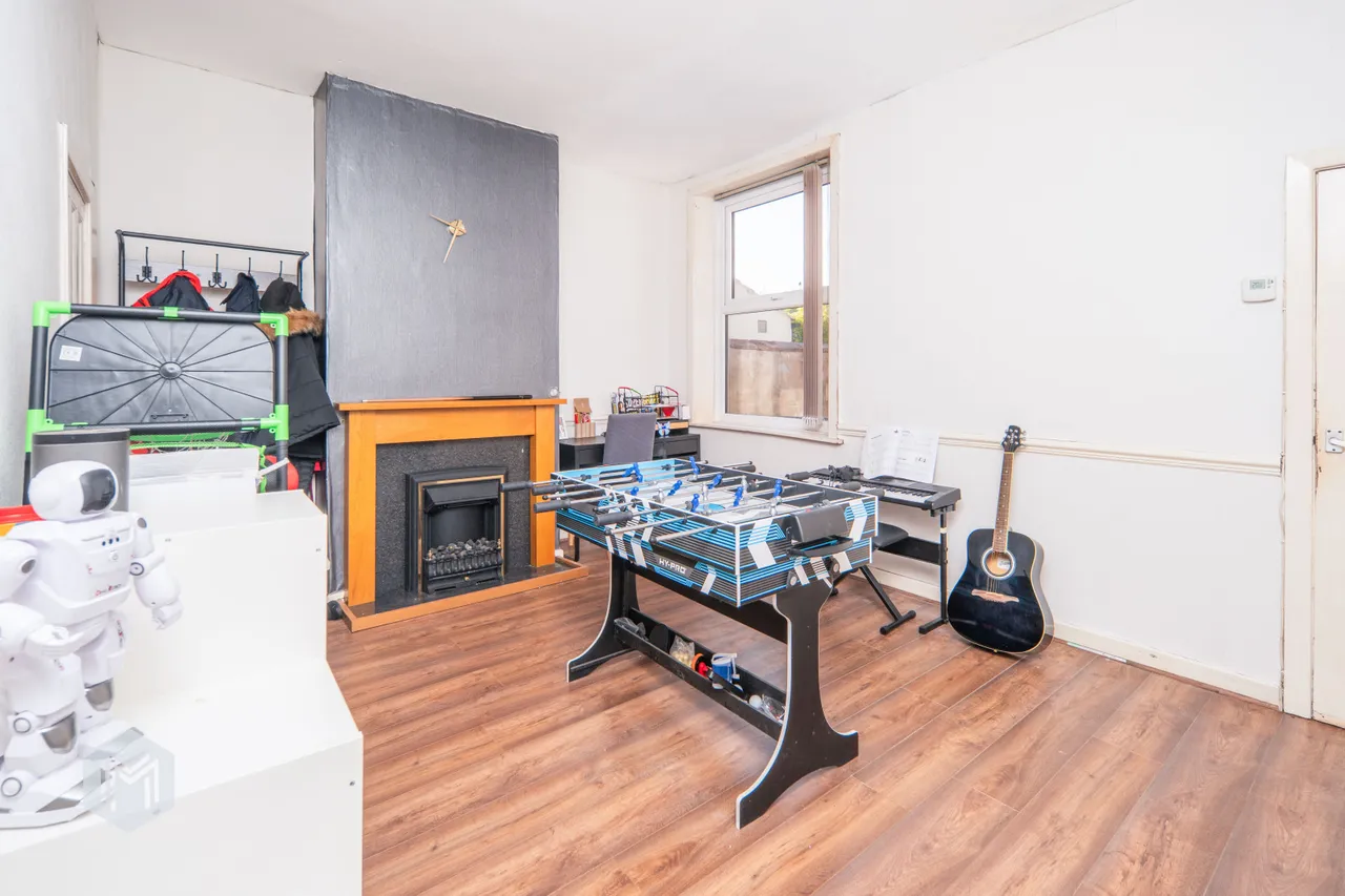 Beardwood Road, Manchester, M9 6RW, photo 3