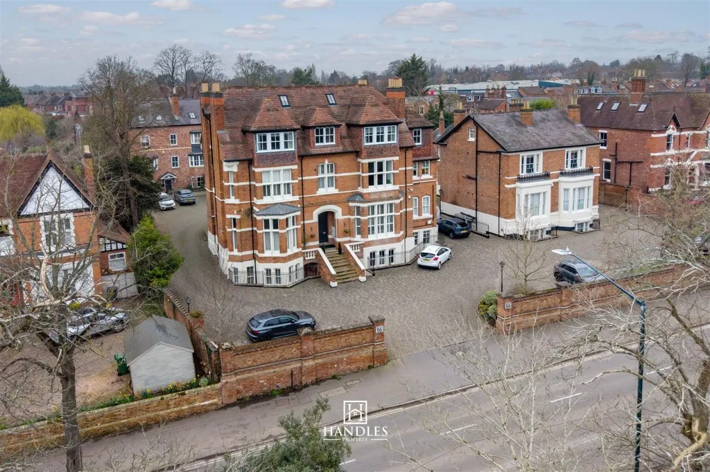 3 bed flat for sale, Warwick New Road, Leamington Spa