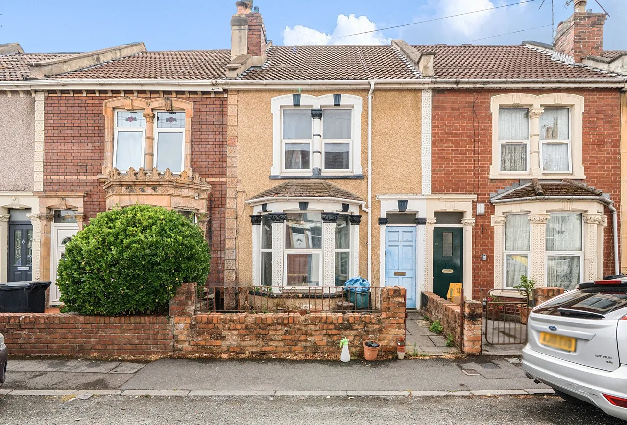 2 bed house for sale — Victoria Avenue, Bristol, BS5 9NG