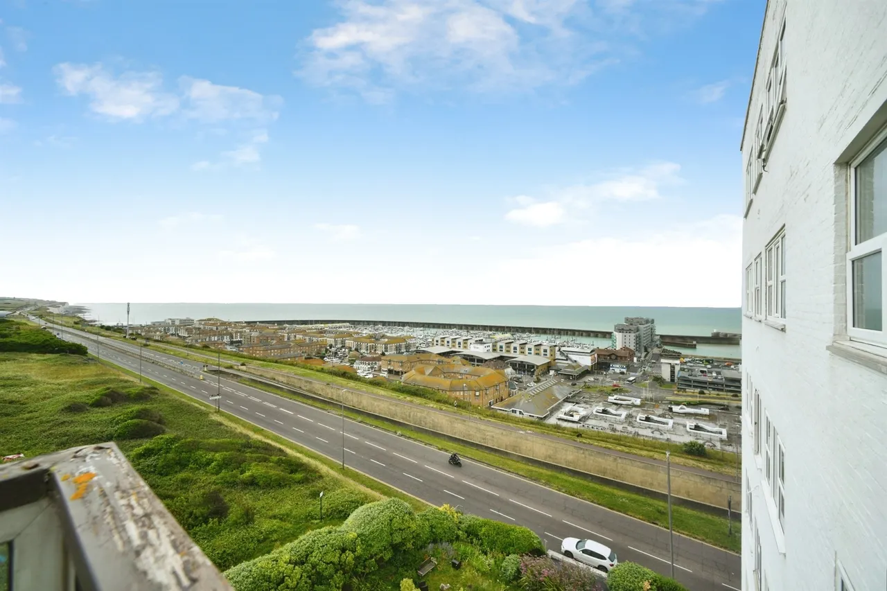 Marine Gate, Brighton, photo 11