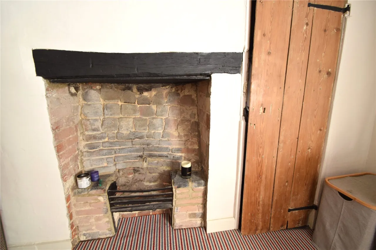 Plough Road, Yateley, Hampshire, GU46 7UW, photo 9