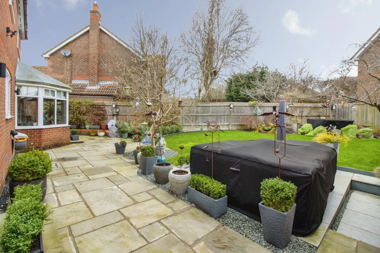 Ravel Close, Milton Keynes, MK7, photo 27