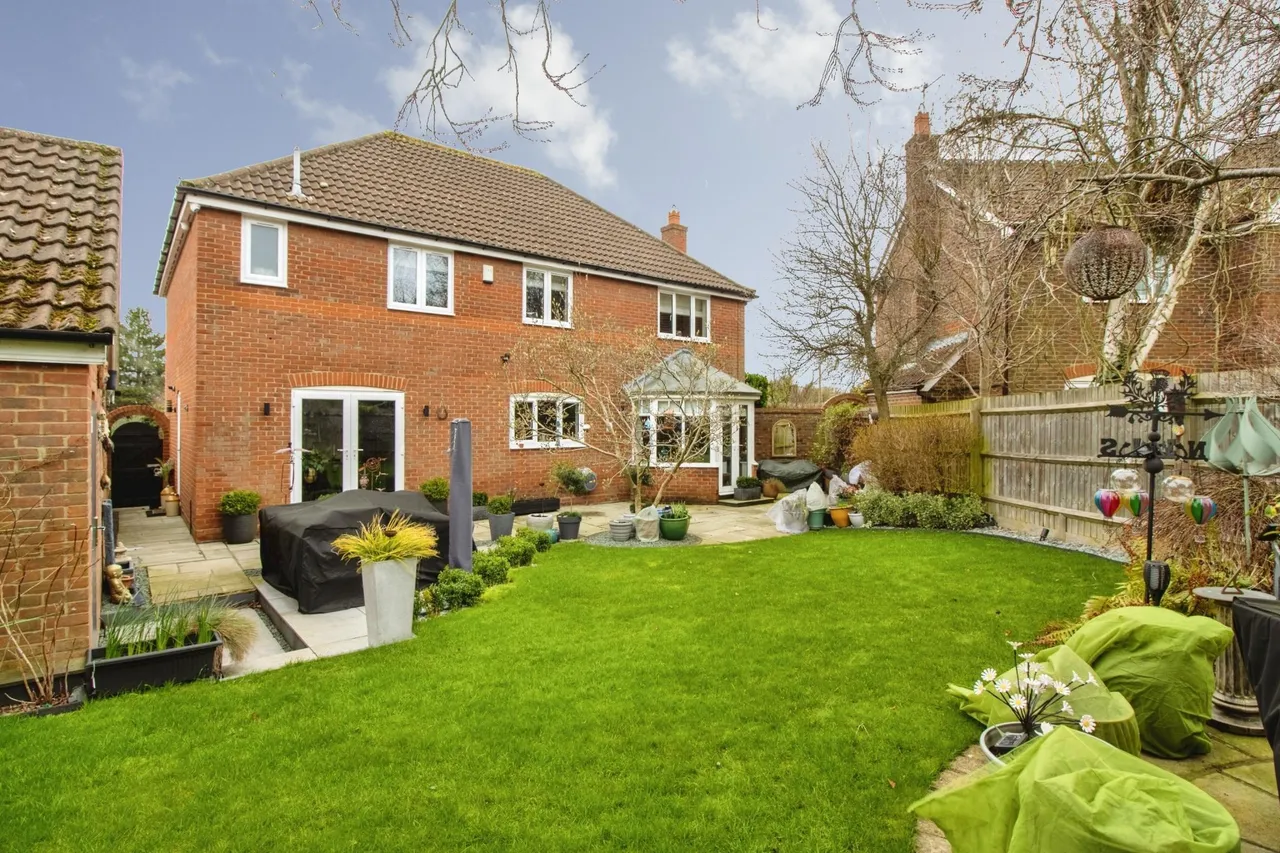 Ravel Close, Milton Keynes, MK7, photo 5