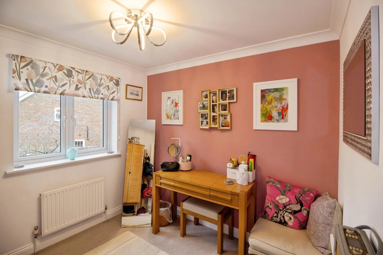 Ravel Close, Milton Keynes, MK7, photo 19
