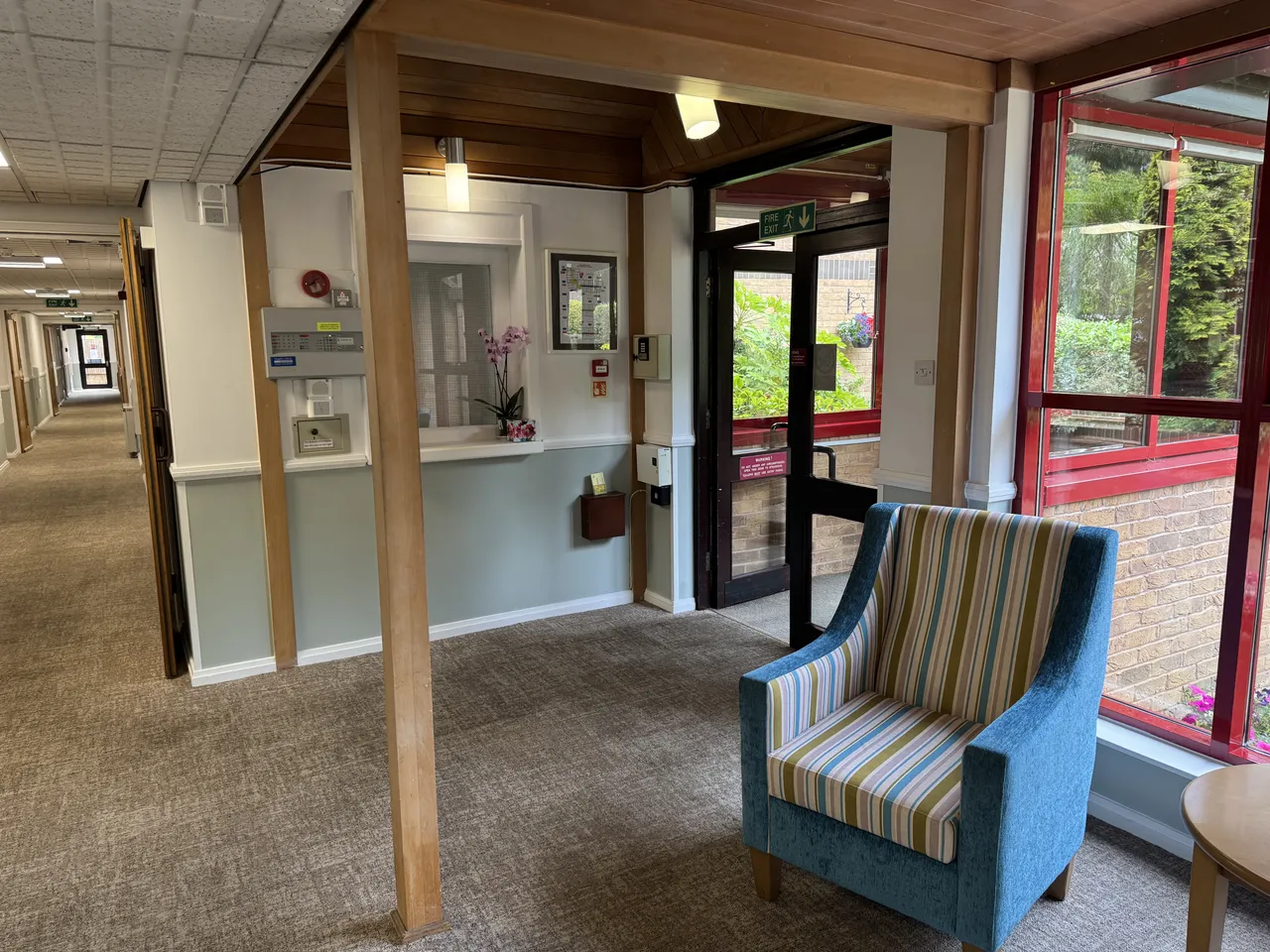 Holmwood Gardens, Wallington, photo 18