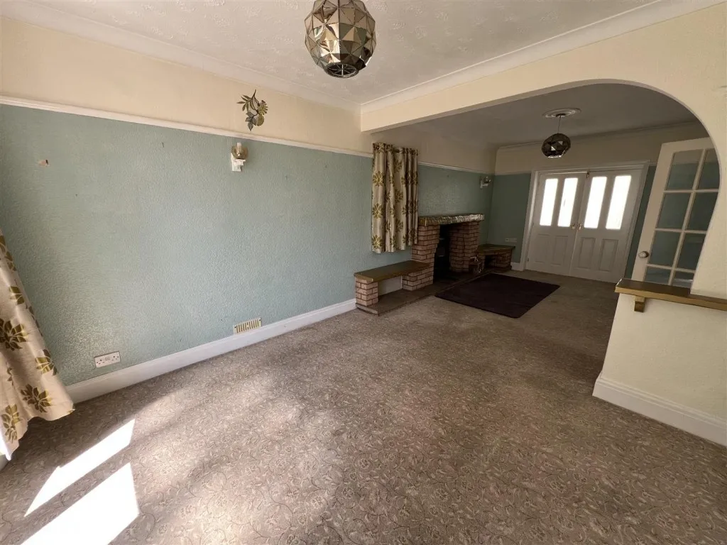 School Road, Meadowbank, CW7, photo 3