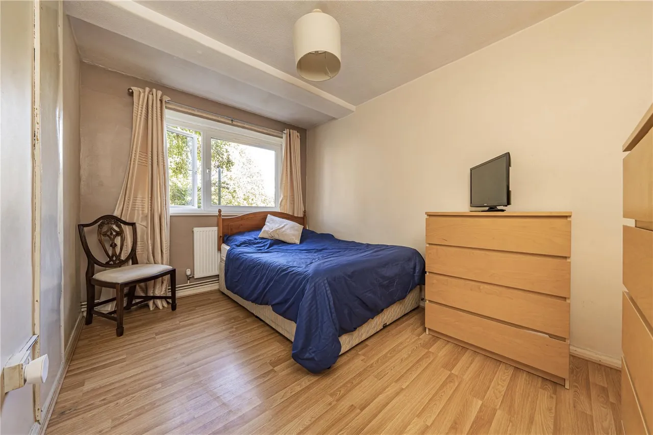 Cortis Road, London, photo 6