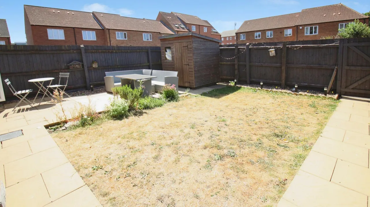 Robert Pearson Mews, Grimsby, DN32, photo 12