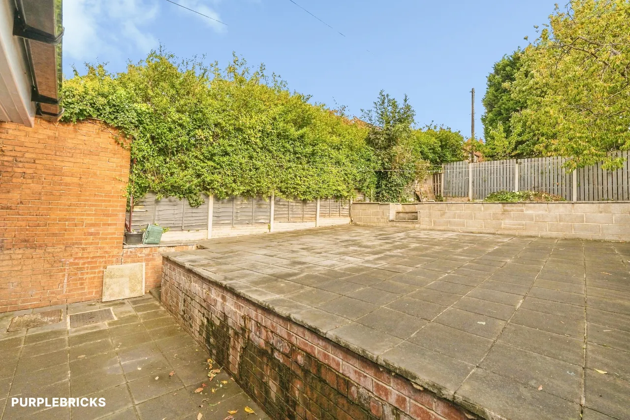 School Grove, Dewsbury, WF13, photo 18
