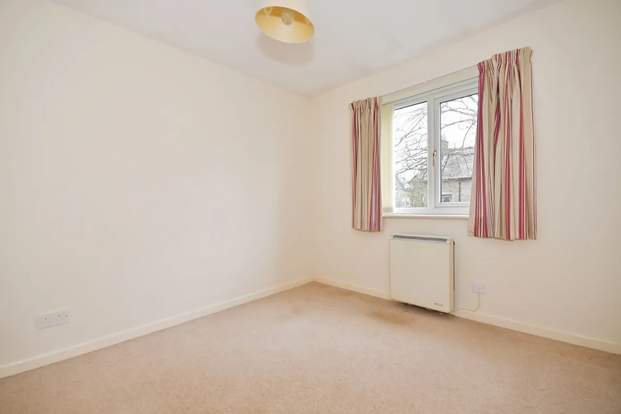 Silverlands Park, Buxton, Derbyshire, SK17, photo 4