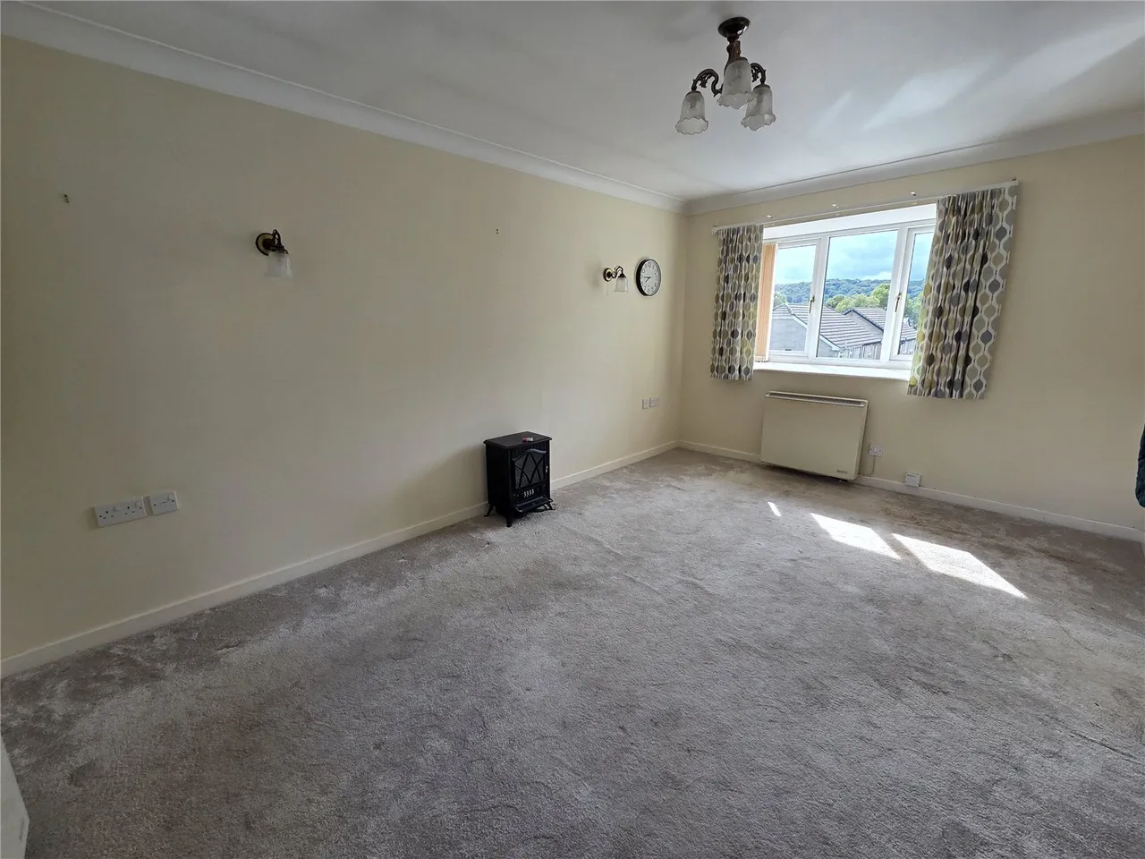 Silverlands Park, Buxton, Derbyshire, SK17, photo 8