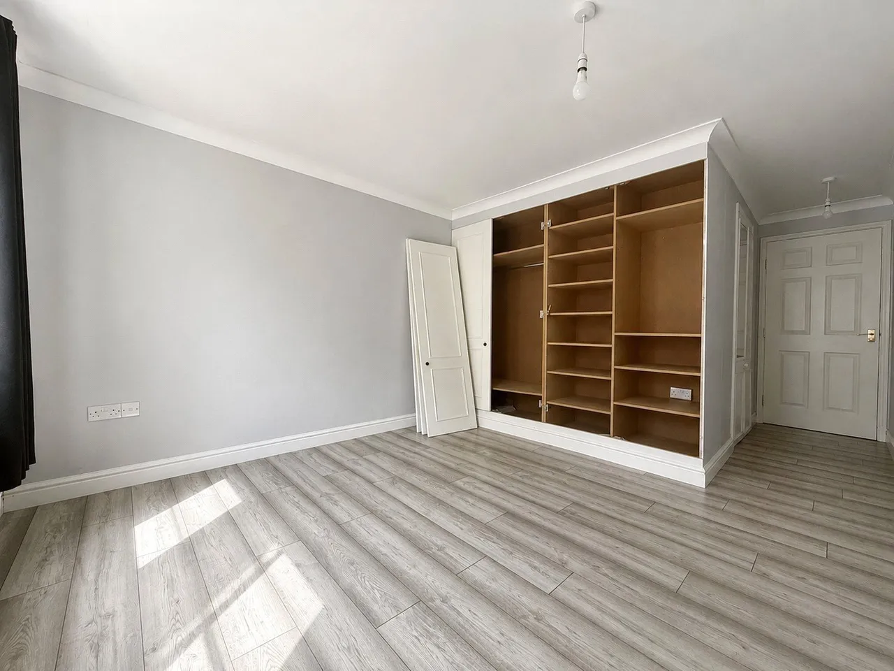 Lennox Close, GRAYS, Essex, RM16, photo 5