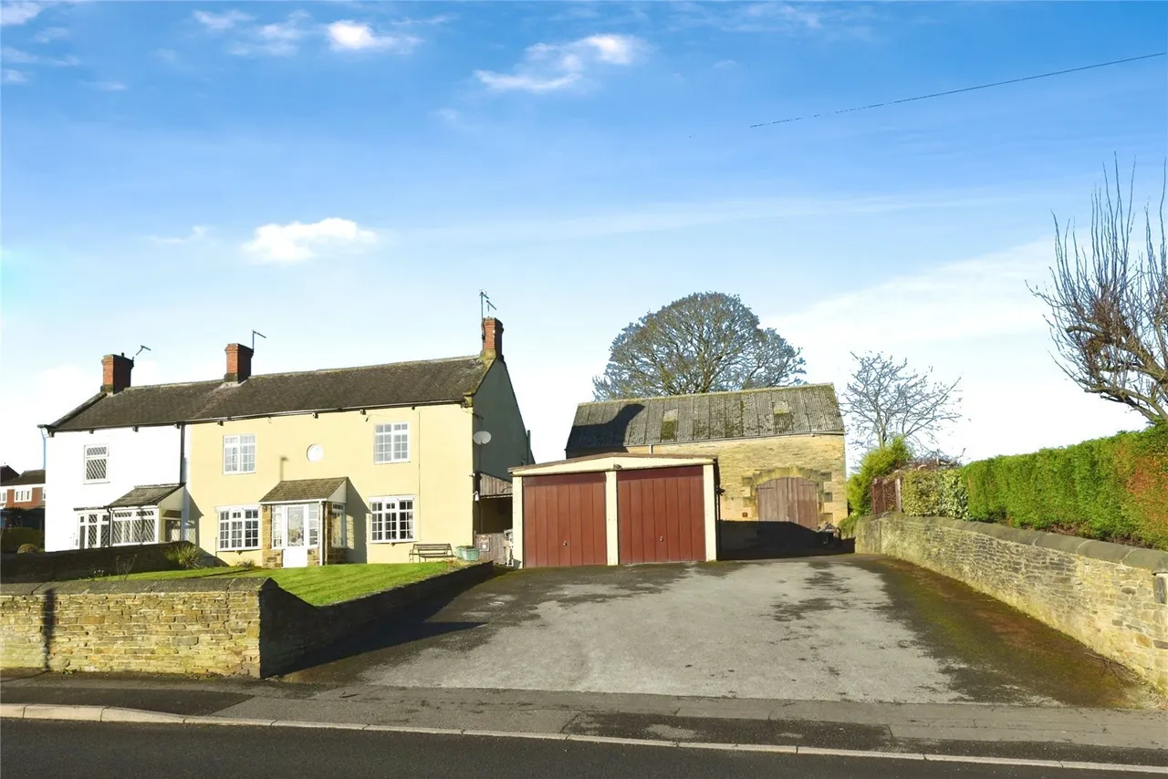 Wentworth Road, Thorpe Hesley, Rotherham, South Yorkshire, S61, photo 24