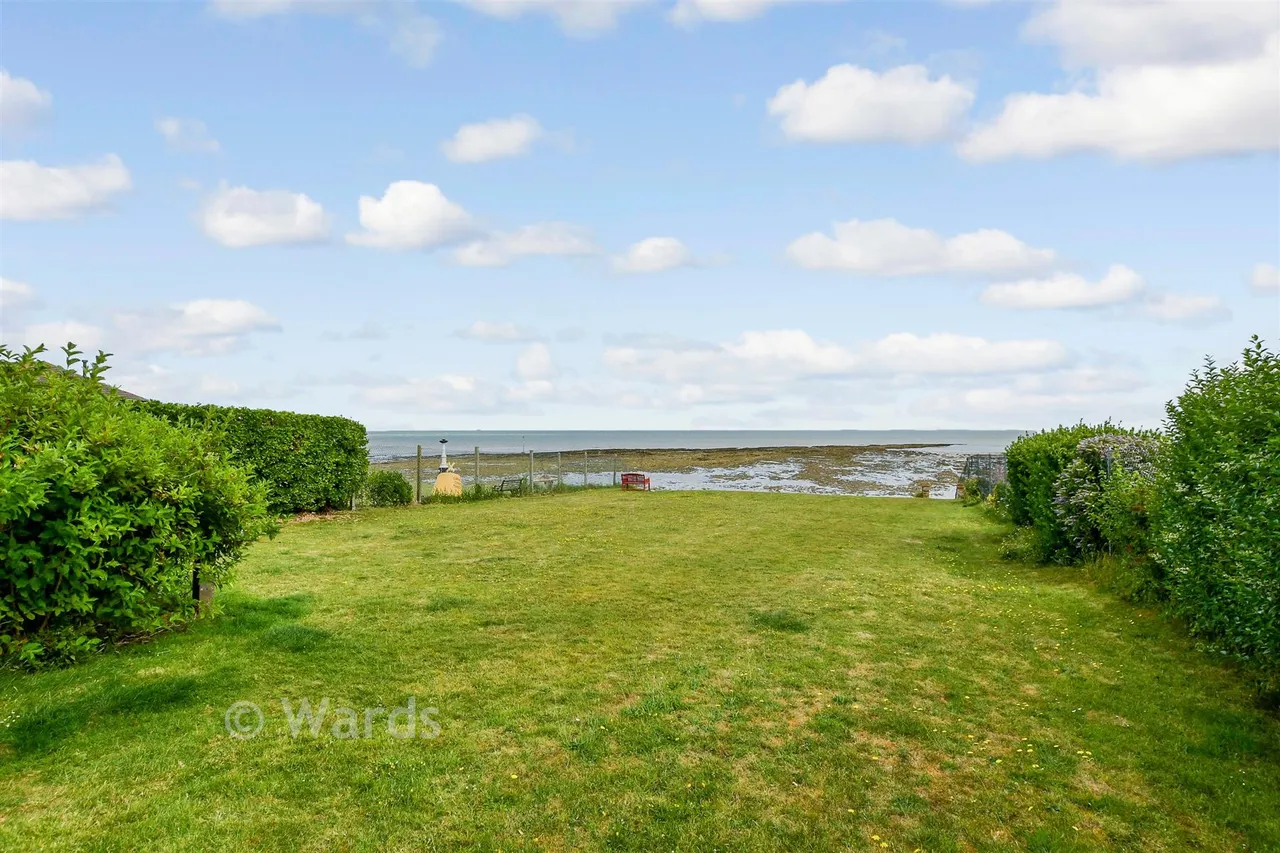 Royal Crescent, Margate, CT9, photo 12