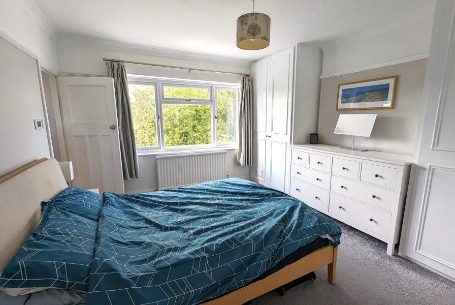 Hollies Avenue, West Byfleet, KT14, photo 14