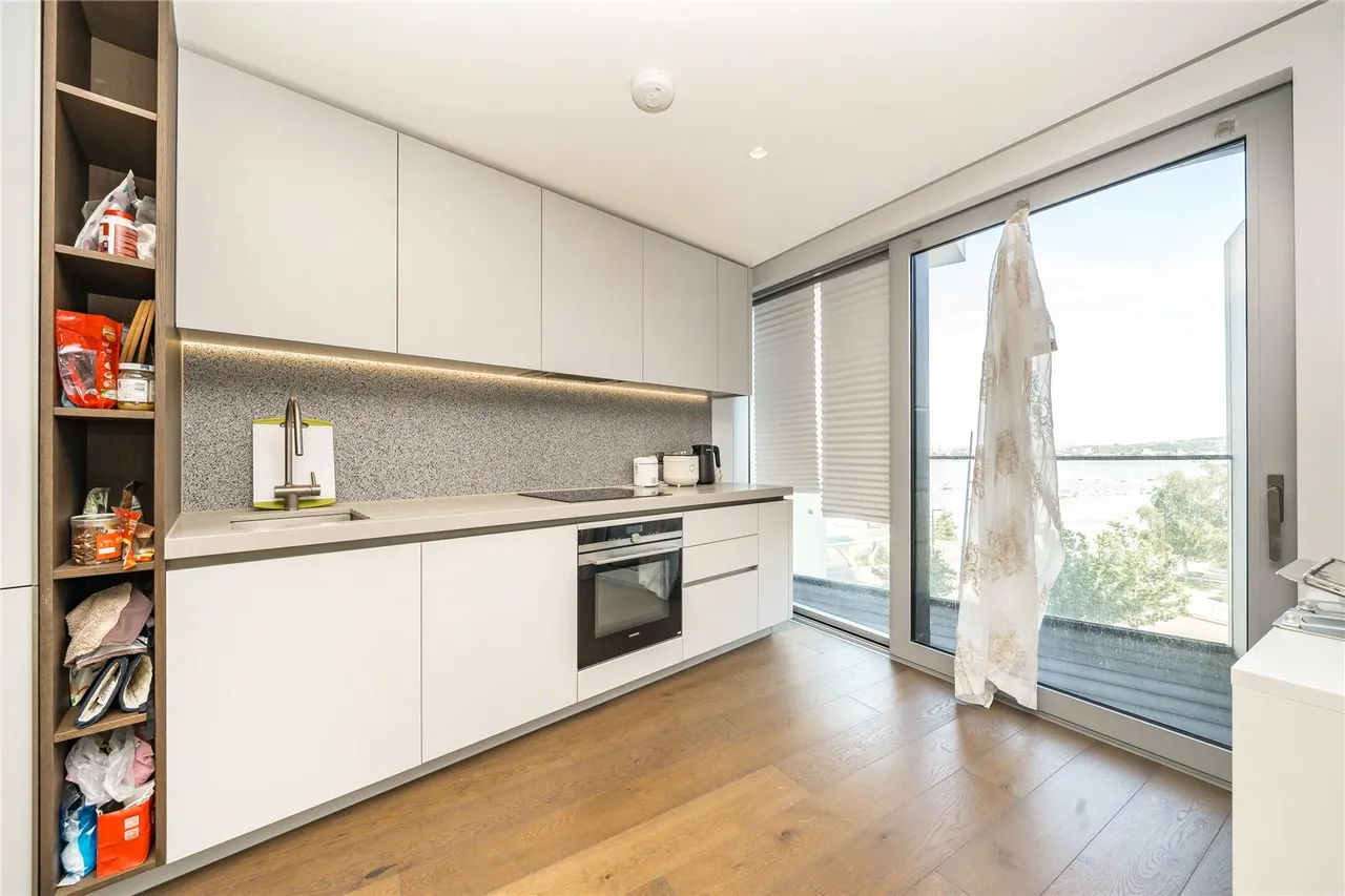Cutter Lane, Greenwich Peninsula, London, SE10 0ZT, photo 3