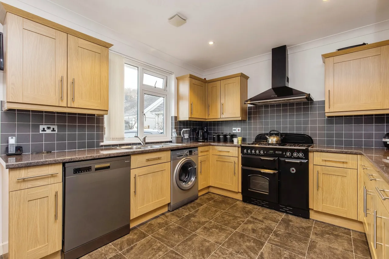 Trevarno Close, Trewoon, PL25, photo 5