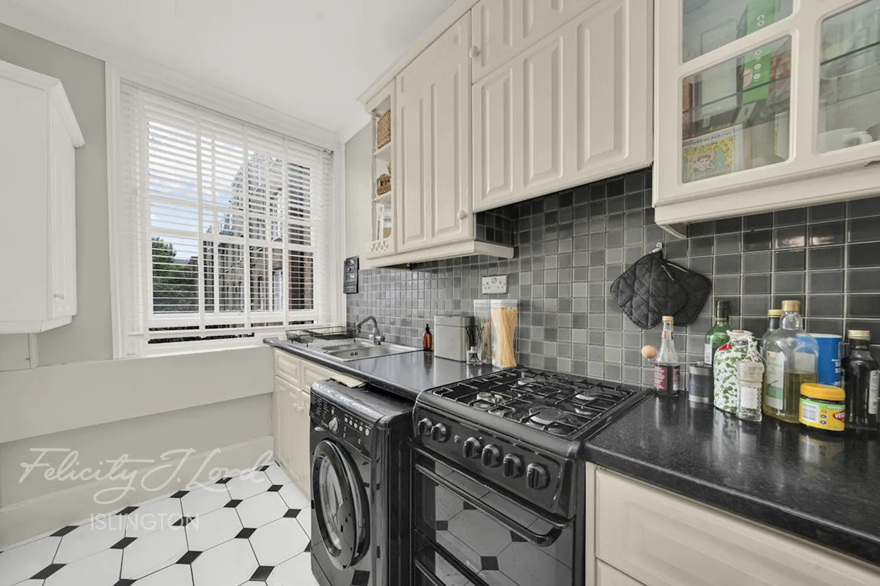 Thornhill Road, London, N1, photo 2