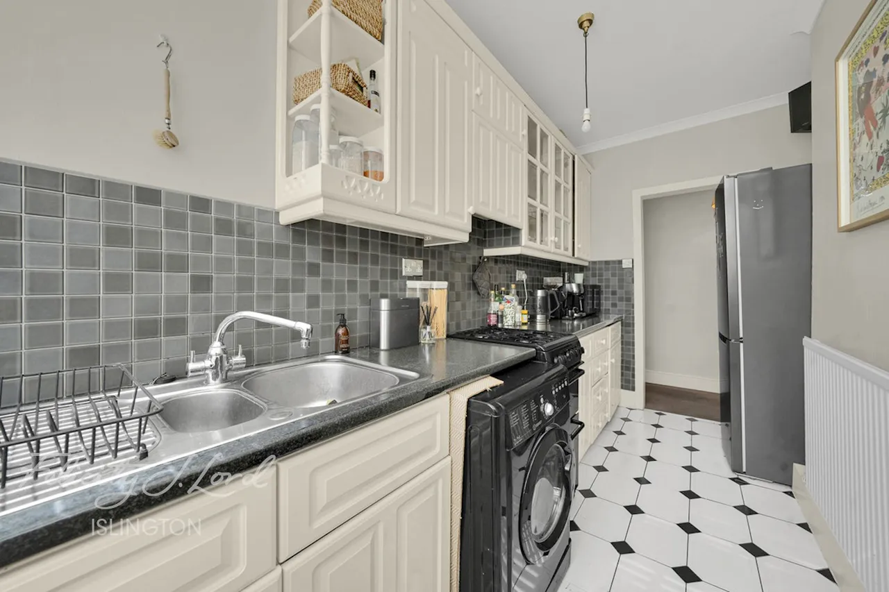 Thornhill Road, London, N1, photo 10