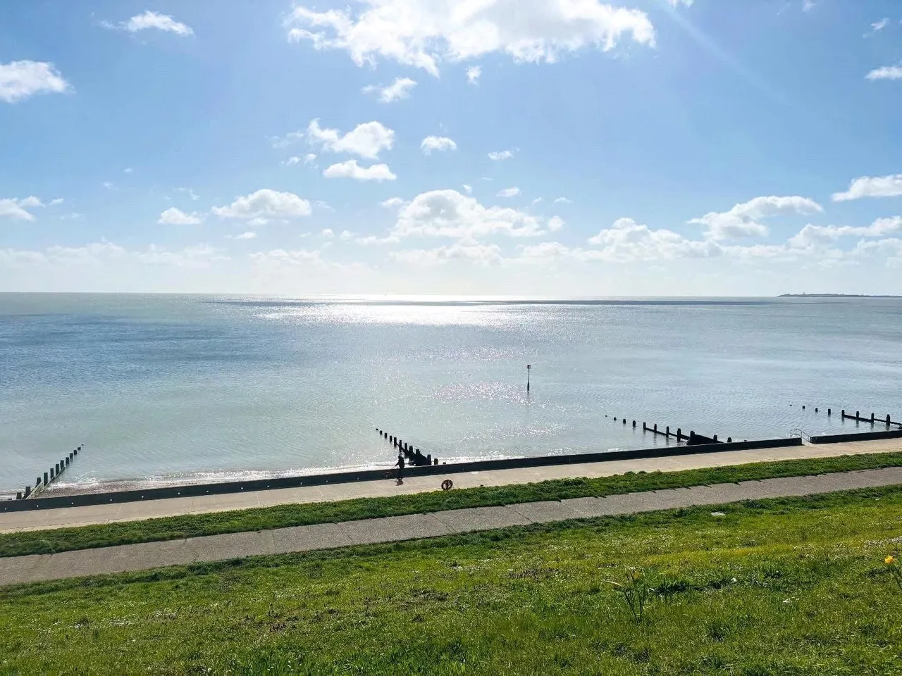 Cliff Road, Dovercourt, CO12, photo 26