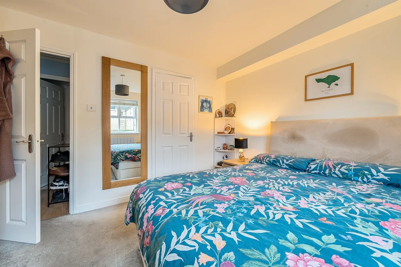 Kirkland Drive, Enfield, photo 9