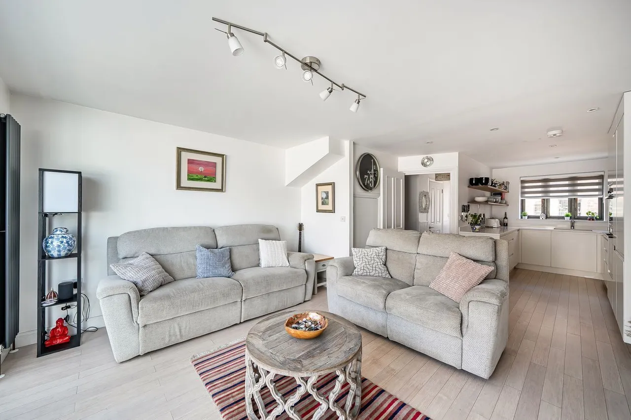 South Parade, Frome, BA11, photo 4
