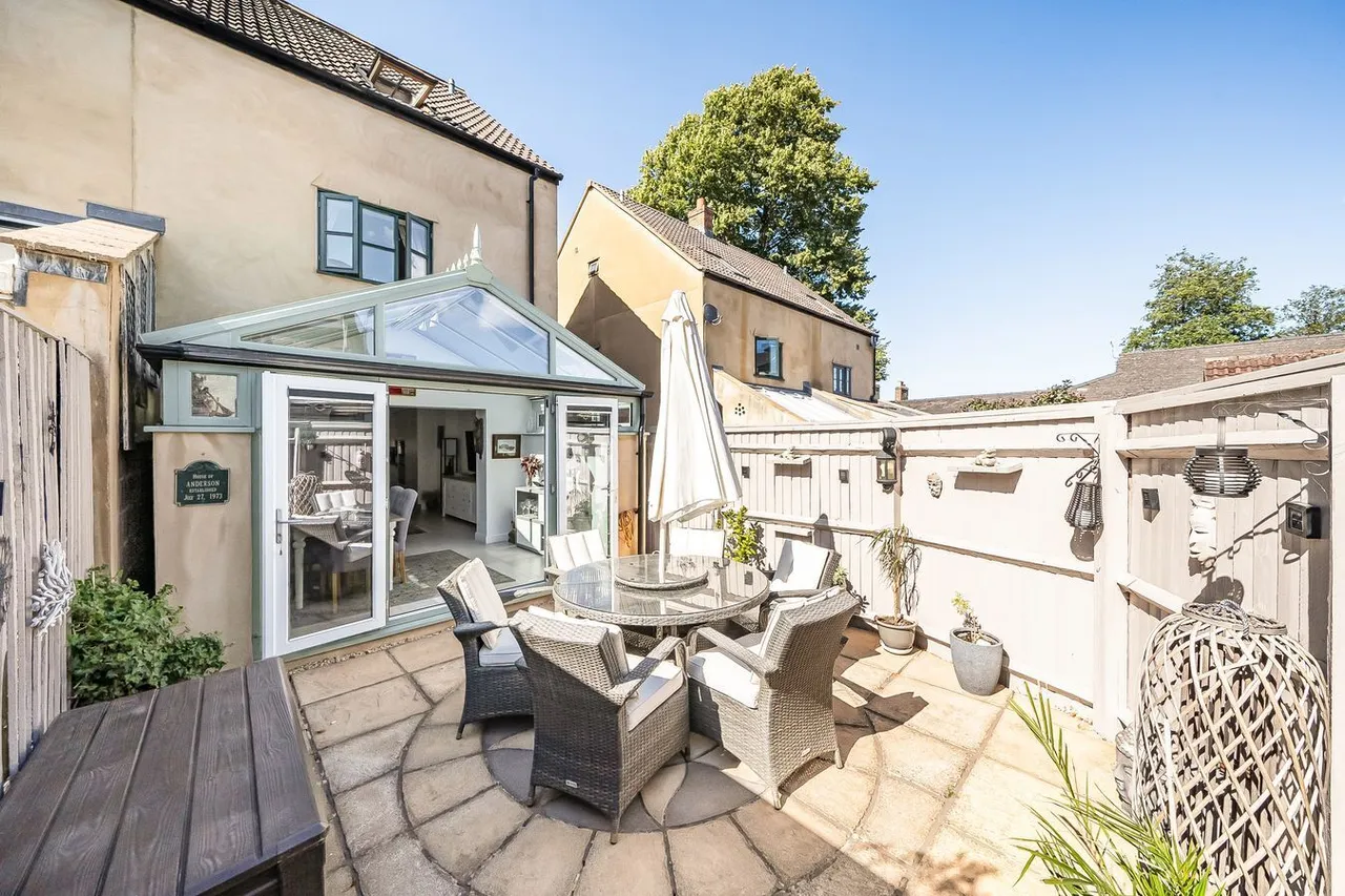 South Parade, Frome, BA11, photo 12