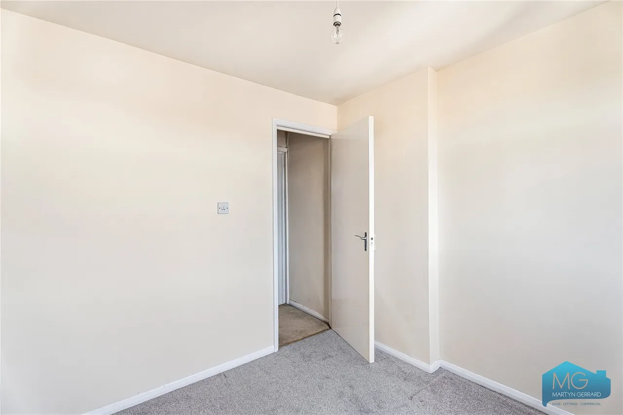 Devonshire Road, London, NW7, photo 17