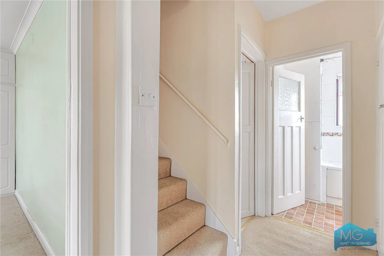 Devonshire Road, London, NW7, photo 20