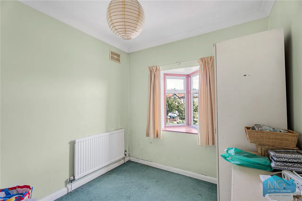 Devonshire Road, London, NW7, photo 12