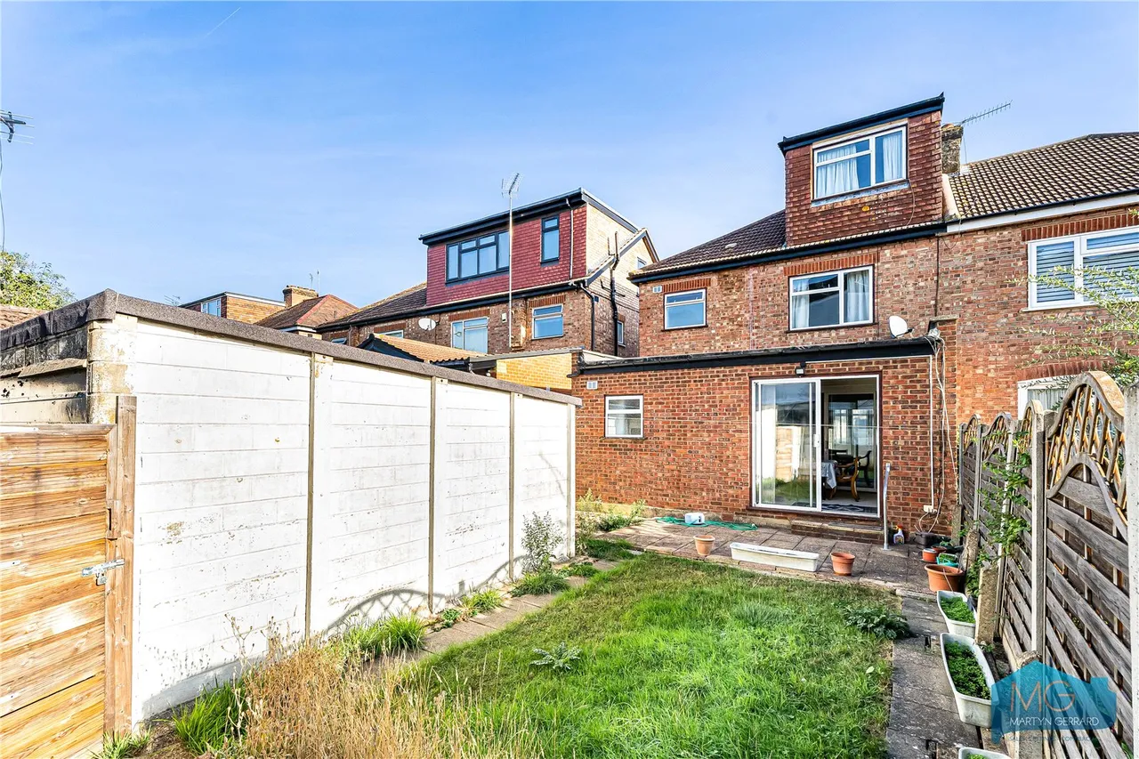 Devonshire Road, London, NW7, photo 21