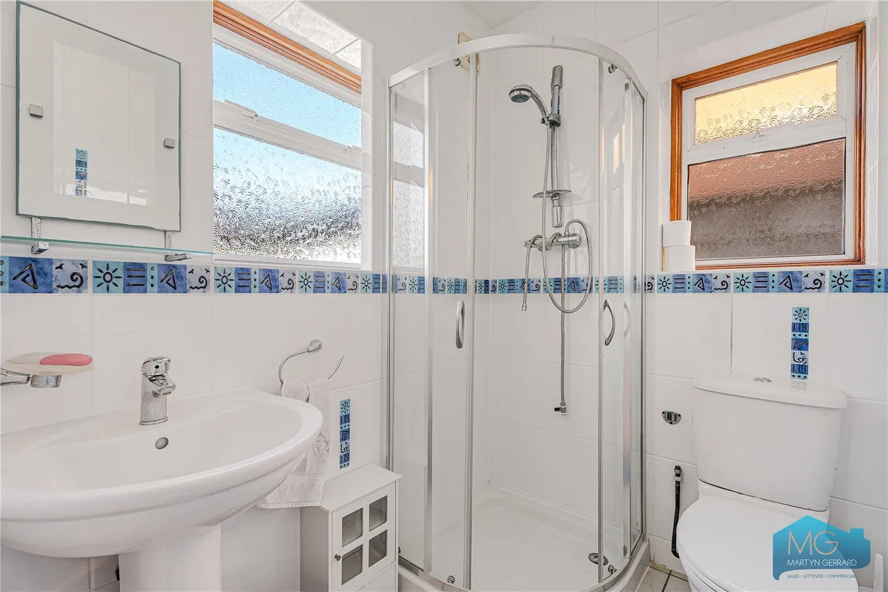 Devonshire Road, London, NW7, photo 15
