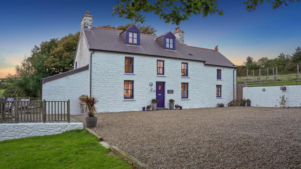 Erwan Fach, Llangrannog, SA44, photo 7
