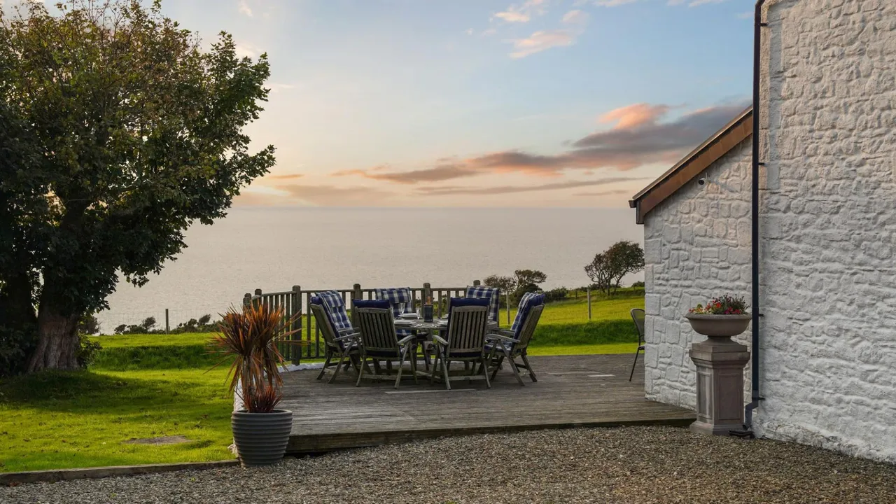 Erwan Fach, Llangrannog, SA44, photo 54