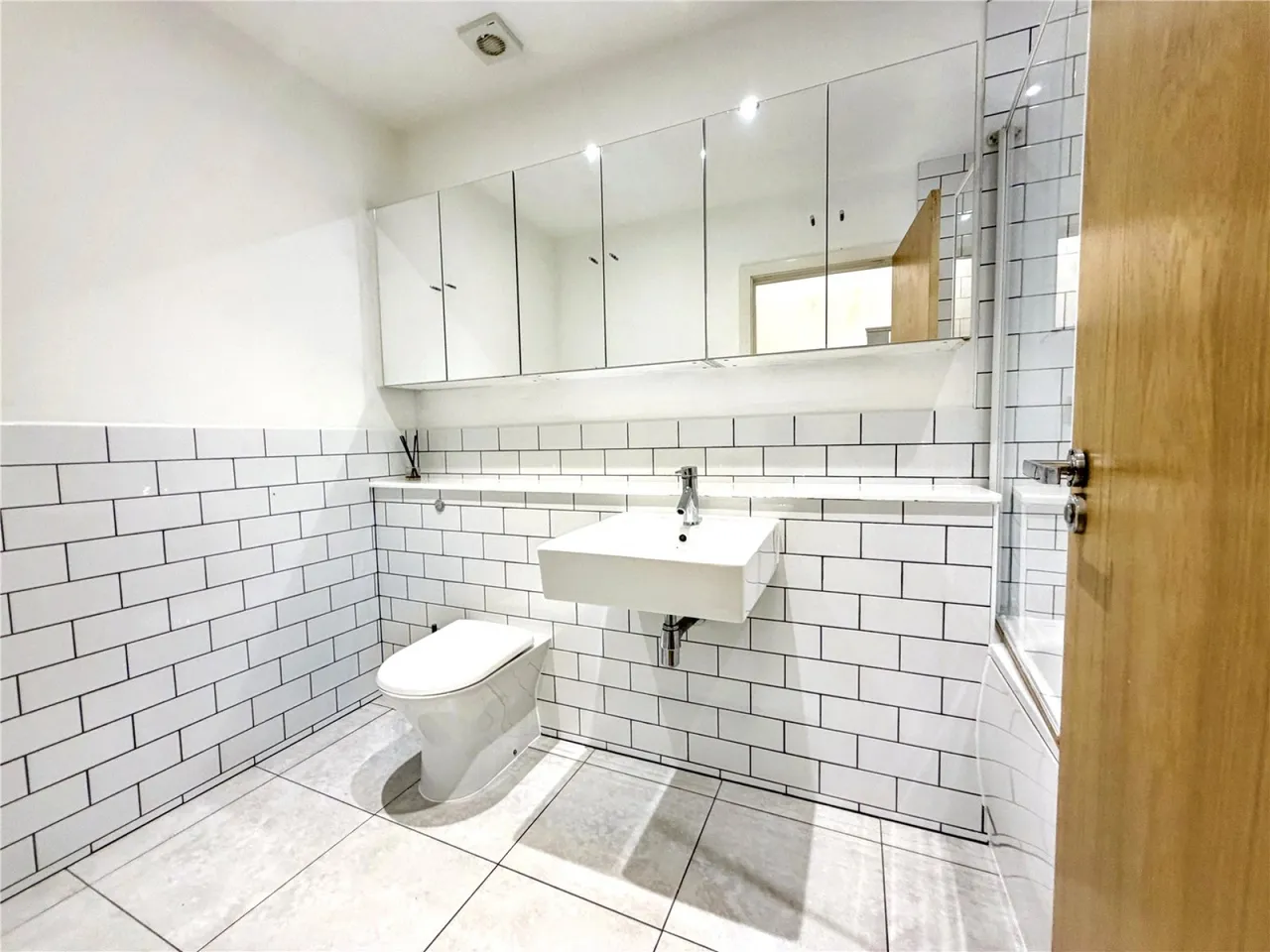 1 bed flat to rent, Durnsford Road, Wimbledon