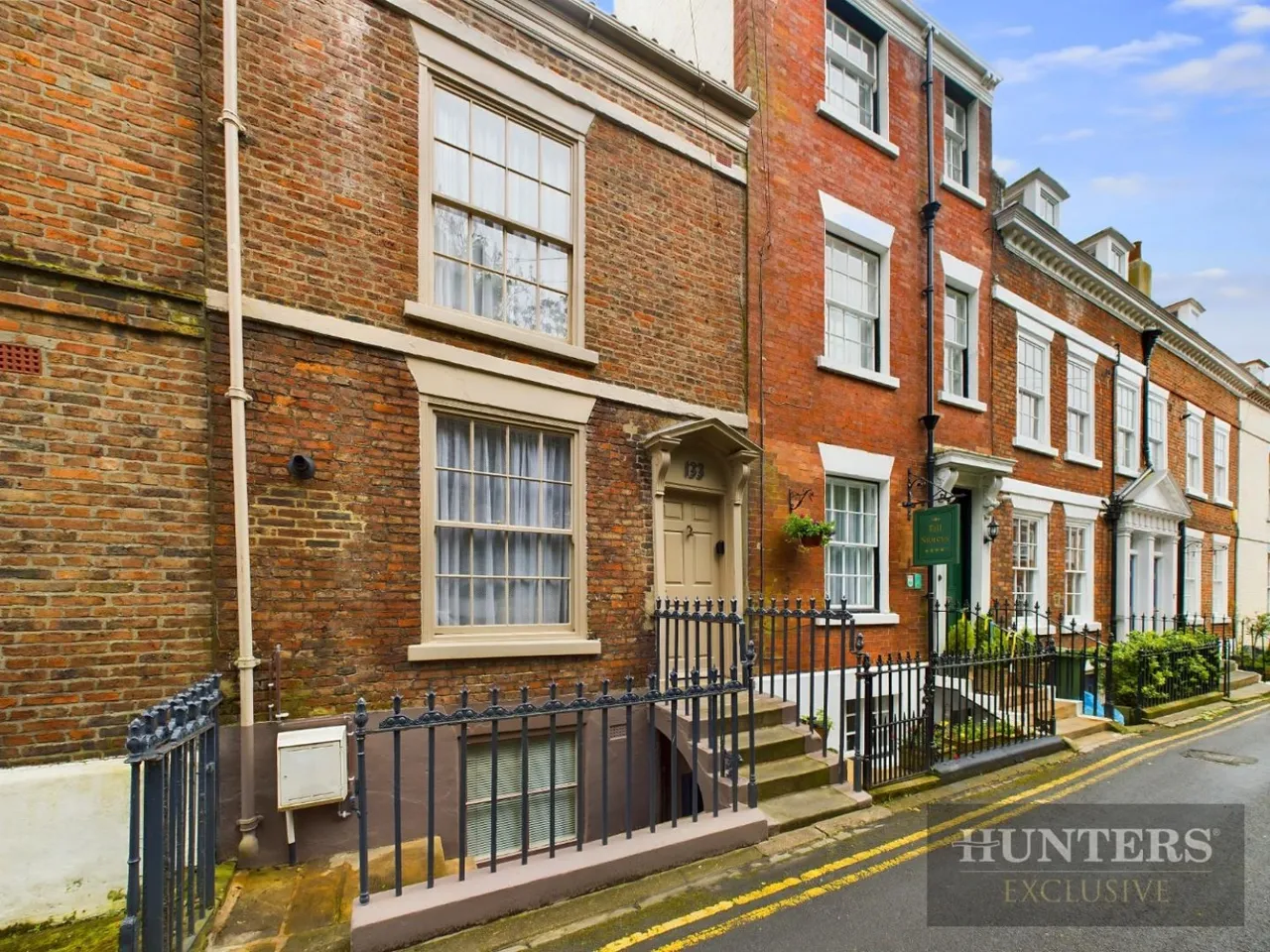 3 bed house for sale, Longwestgate, Scarborough, YO11