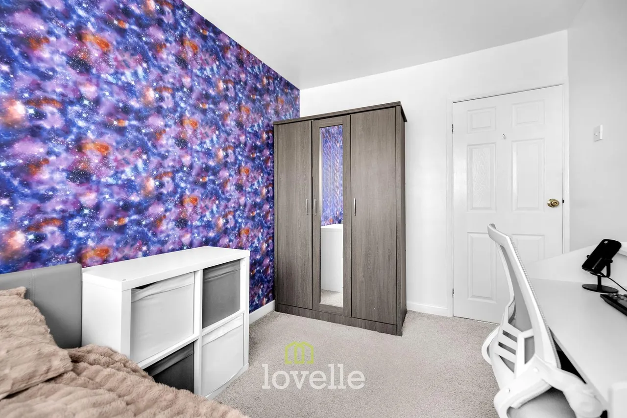 Charles Avenue, New Waltham, DN36, photo 28