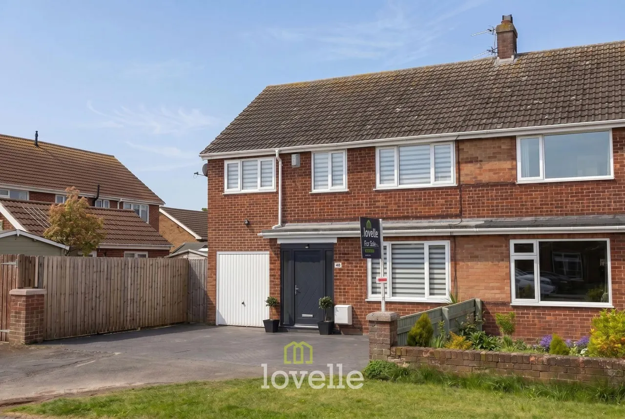 4 bed house for sale, Charles Avenue, New Waltham, DN36
