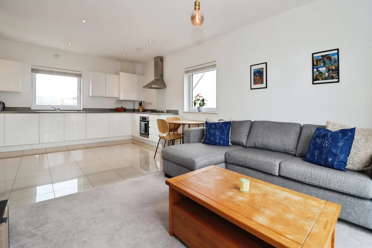 Buttercup Crescent, Emersons Green, Bristol, BS16, photo 4