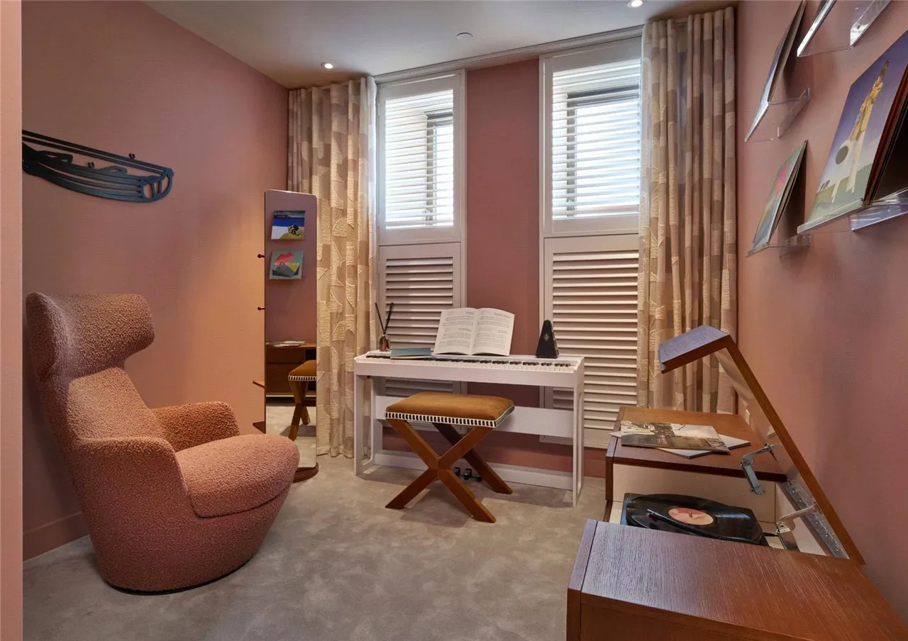 Chelsea Penthouse Collection, London, SW10, photo 6