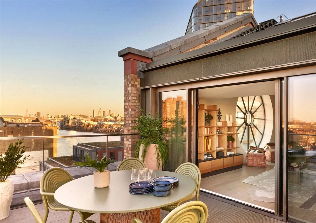 4 bed flat for sale, Chelsea Penthouse Collection, London, SW10