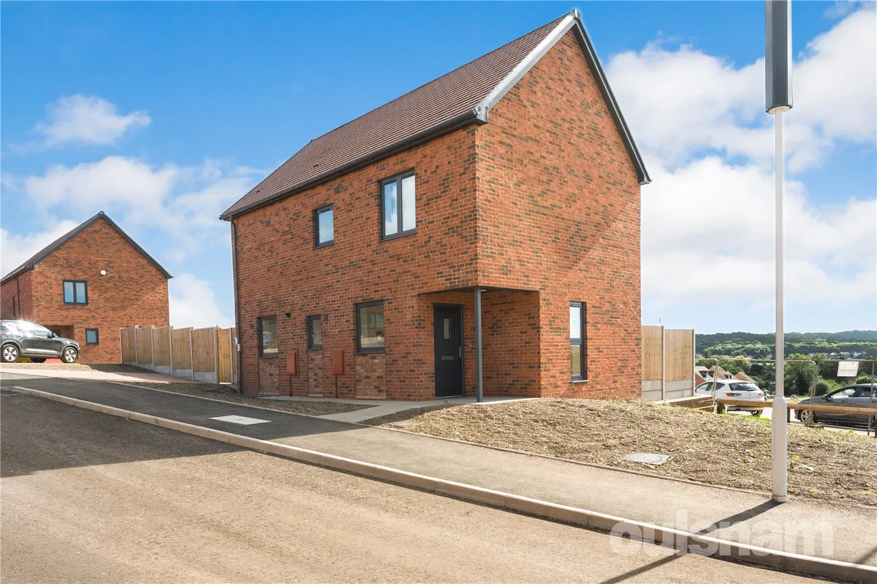 3 bed house for sale, Lowans Court, Redditch, B97