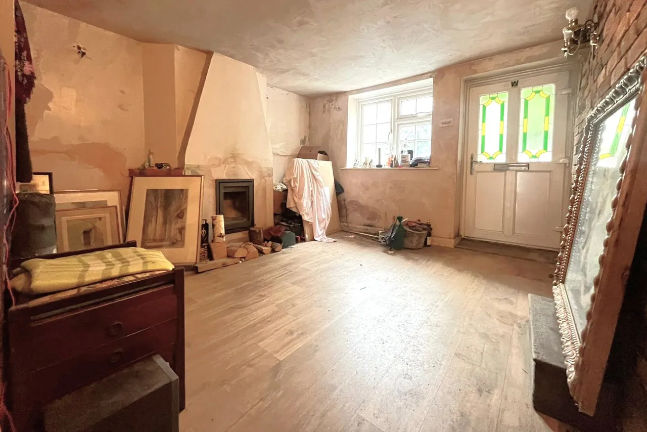 Farnborough Road, Farnham, Surrey, GU9 9BD, photo 3