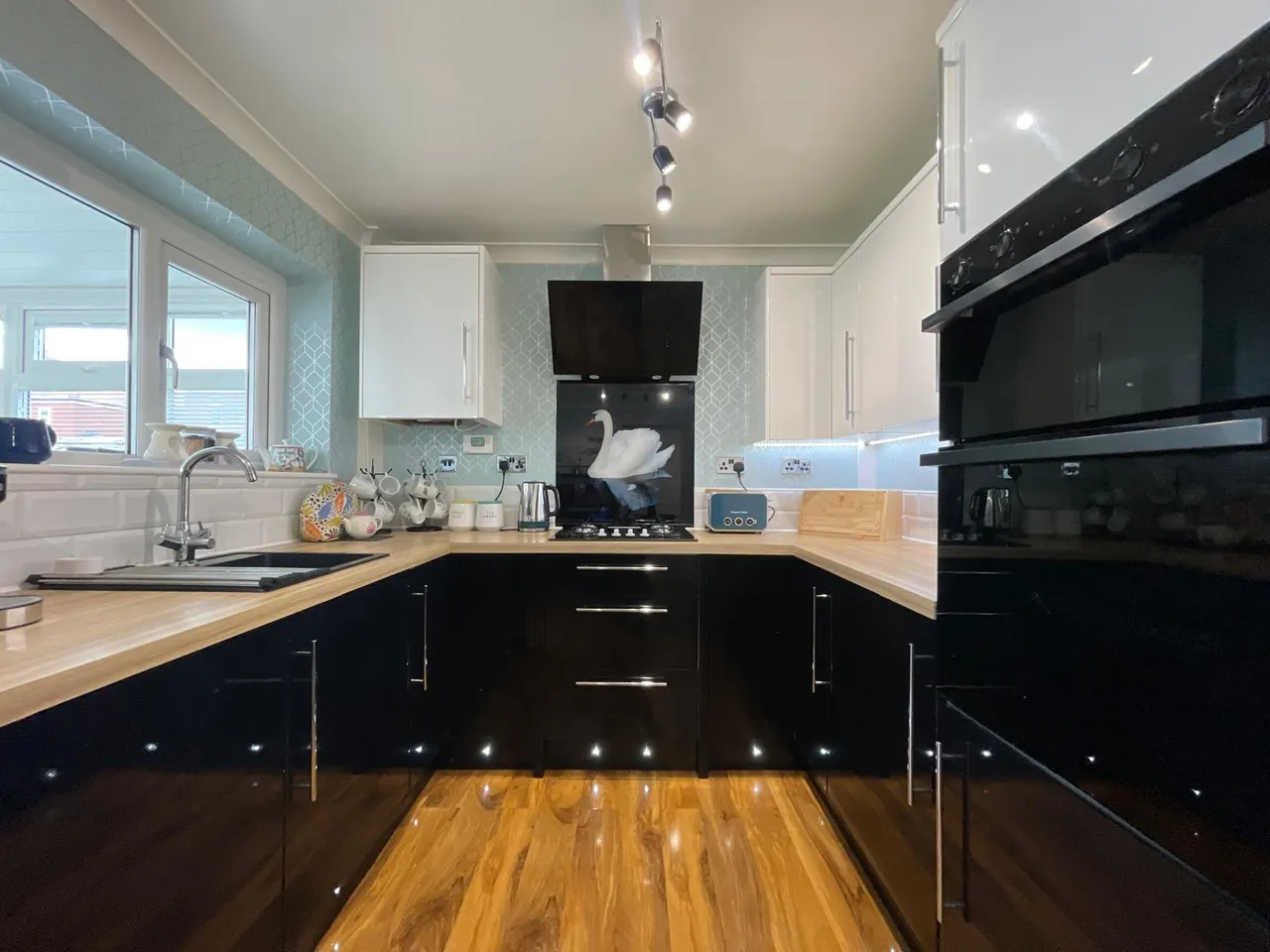 Hayfield Avenue, Bredbury, SK6, photo 6