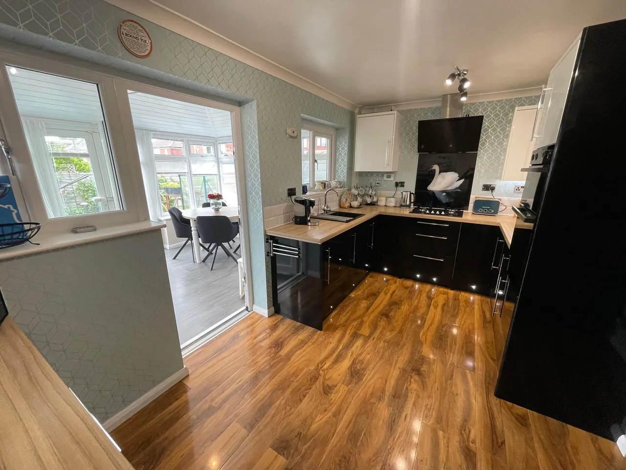 Hayfield Avenue, Bredbury, SK6, photo 5