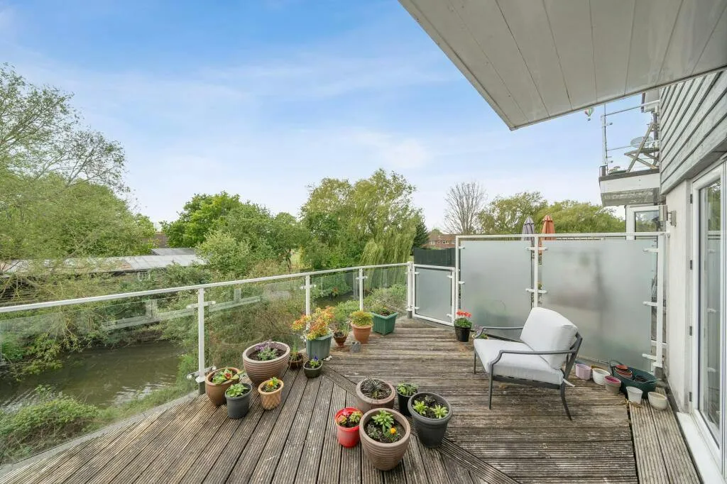 Pottery Court, Rye, TN31, photo 15