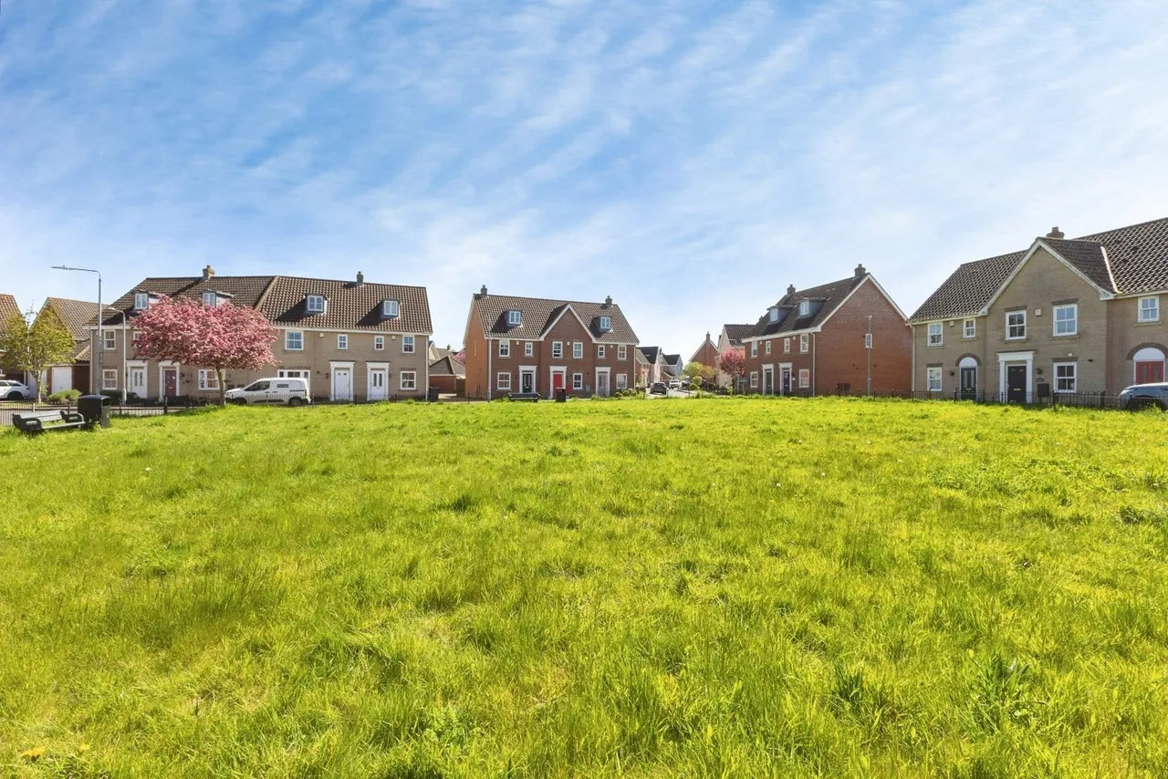 Whitebeam Crescent, Watton, Norfolk, IP25, photo 25