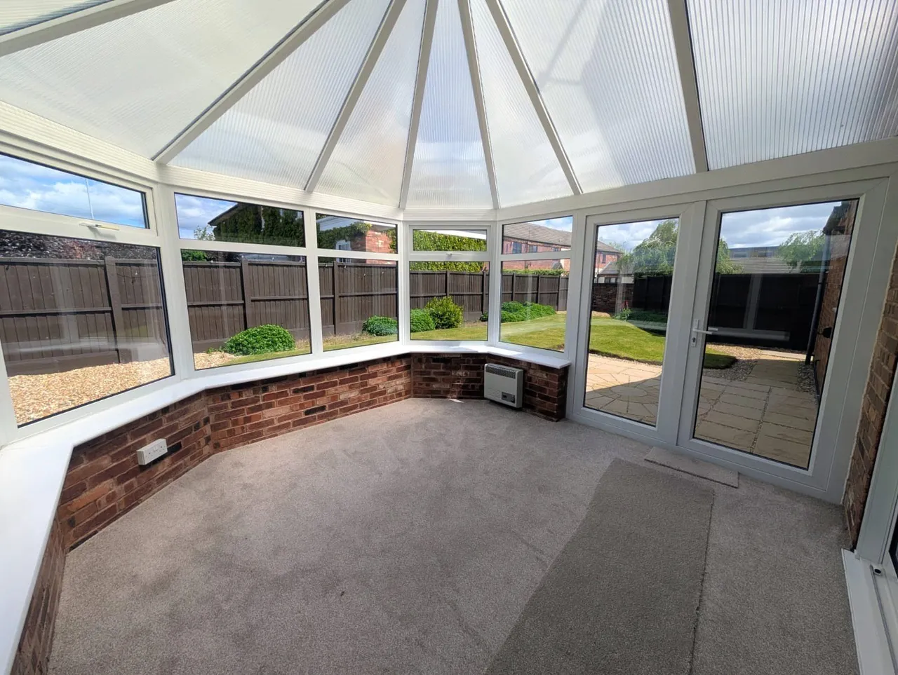 Homestead Court, Stafford, Staffordshire, ST16, photo 8