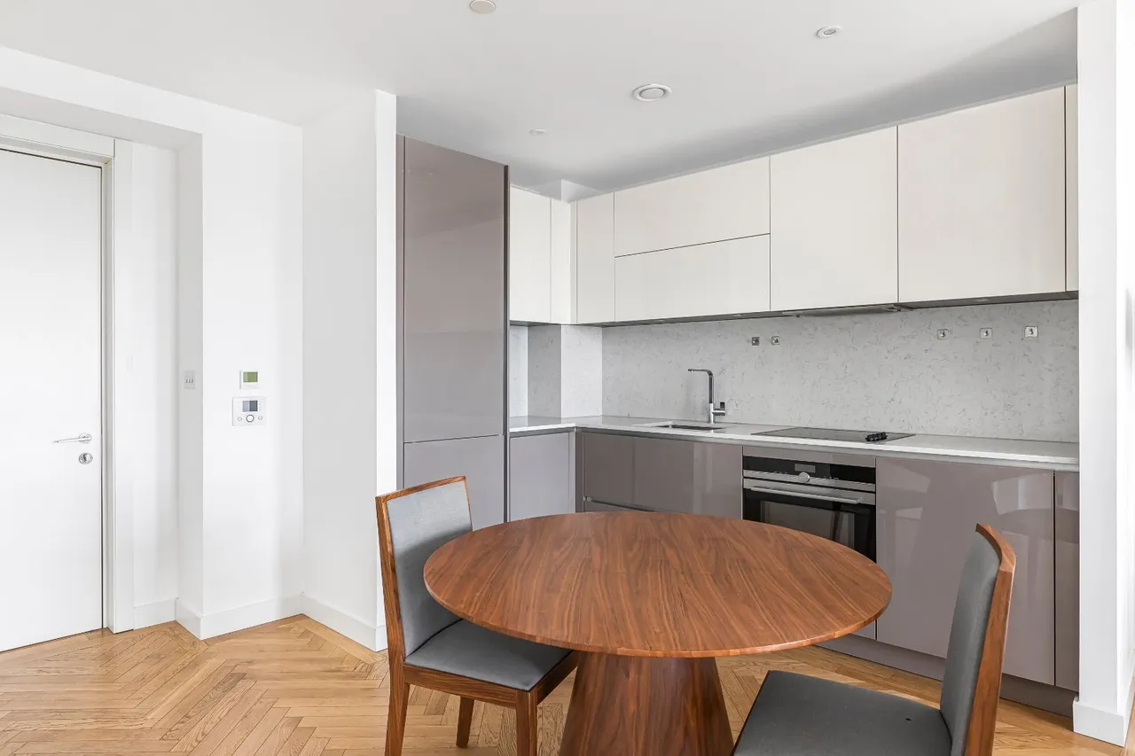 Southwark Bridge Road, London, SE1, photo 6